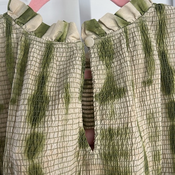 Marie Oliver Qiunnlyn Green Tie Dye Smocked Tiered Ruffle Dress - Picture 9 of 12